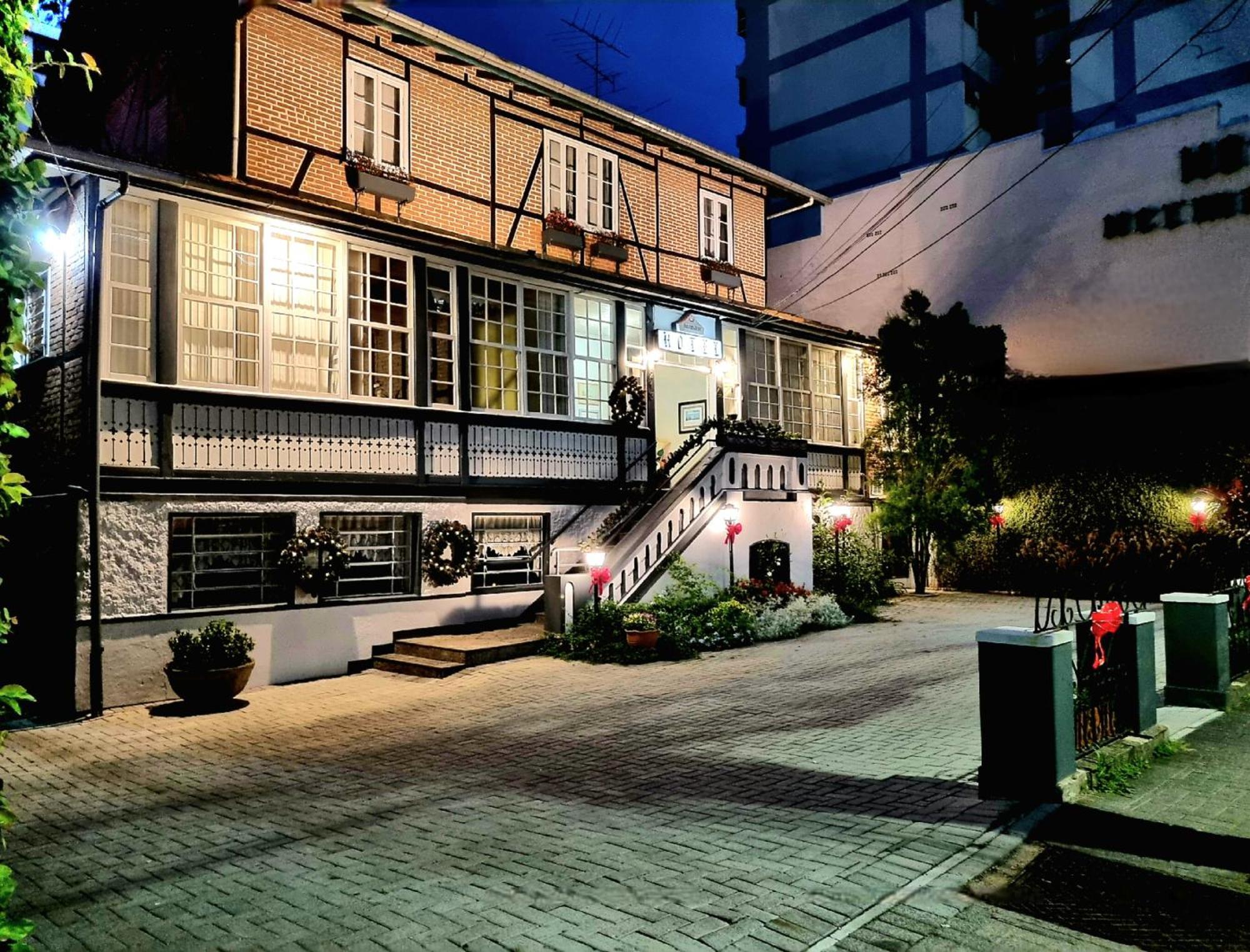Hotel Hermann Blumenau Buitenkant foto